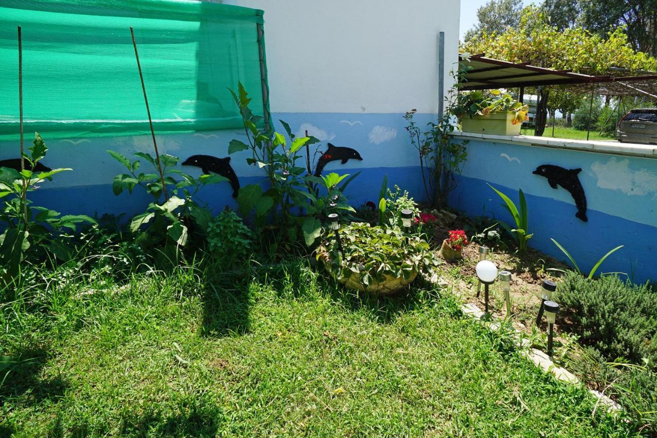 Dolphins House Villa Paralia Avdhiron Exterior foto